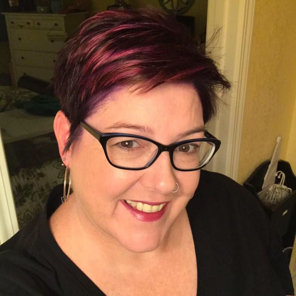 Meet your Posher, Amy